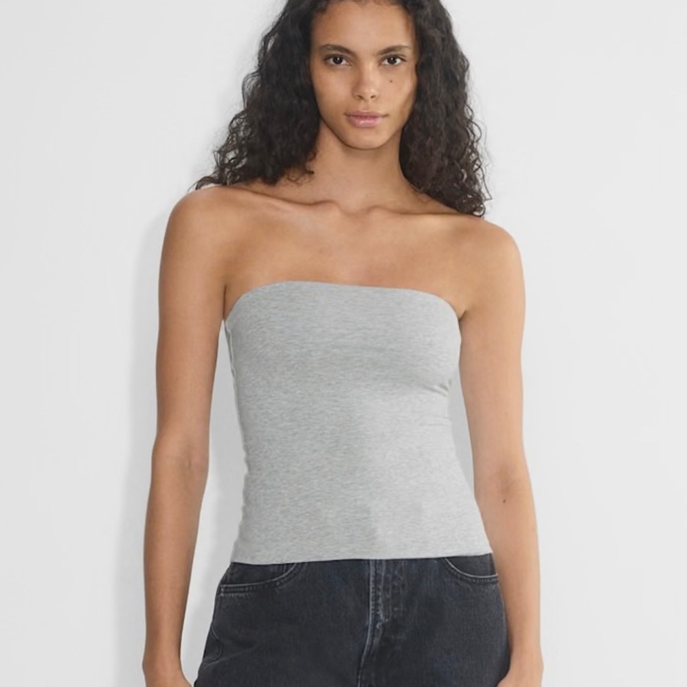 NWT! Aritizia Hip Tube Contour‎ Top! Size Medium